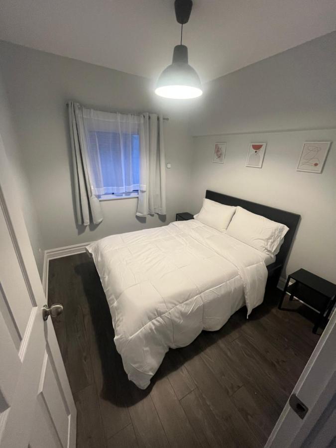 Spacieux Appartement De 3 Chambres Downtown Montreal Exterior photo